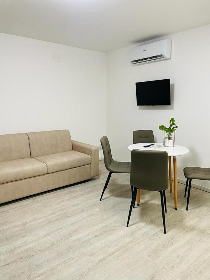 Living City Center Катания Екстериор снимка